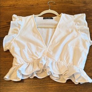 FANCYINN White Peplum ruffle  Crop Blouse Flutter Sleeve V-Neck